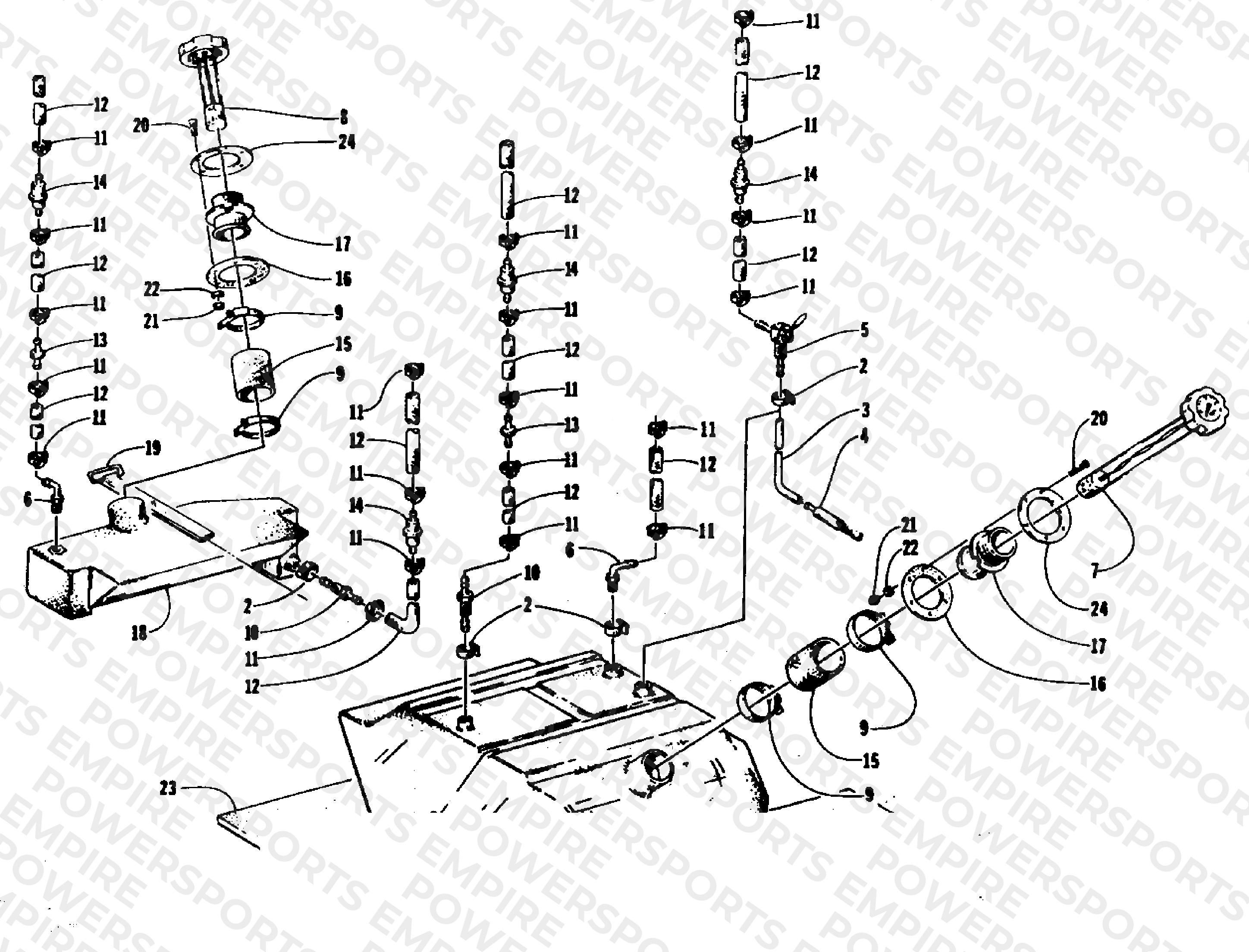 GAS AND OIL TANK ASSEMBLY