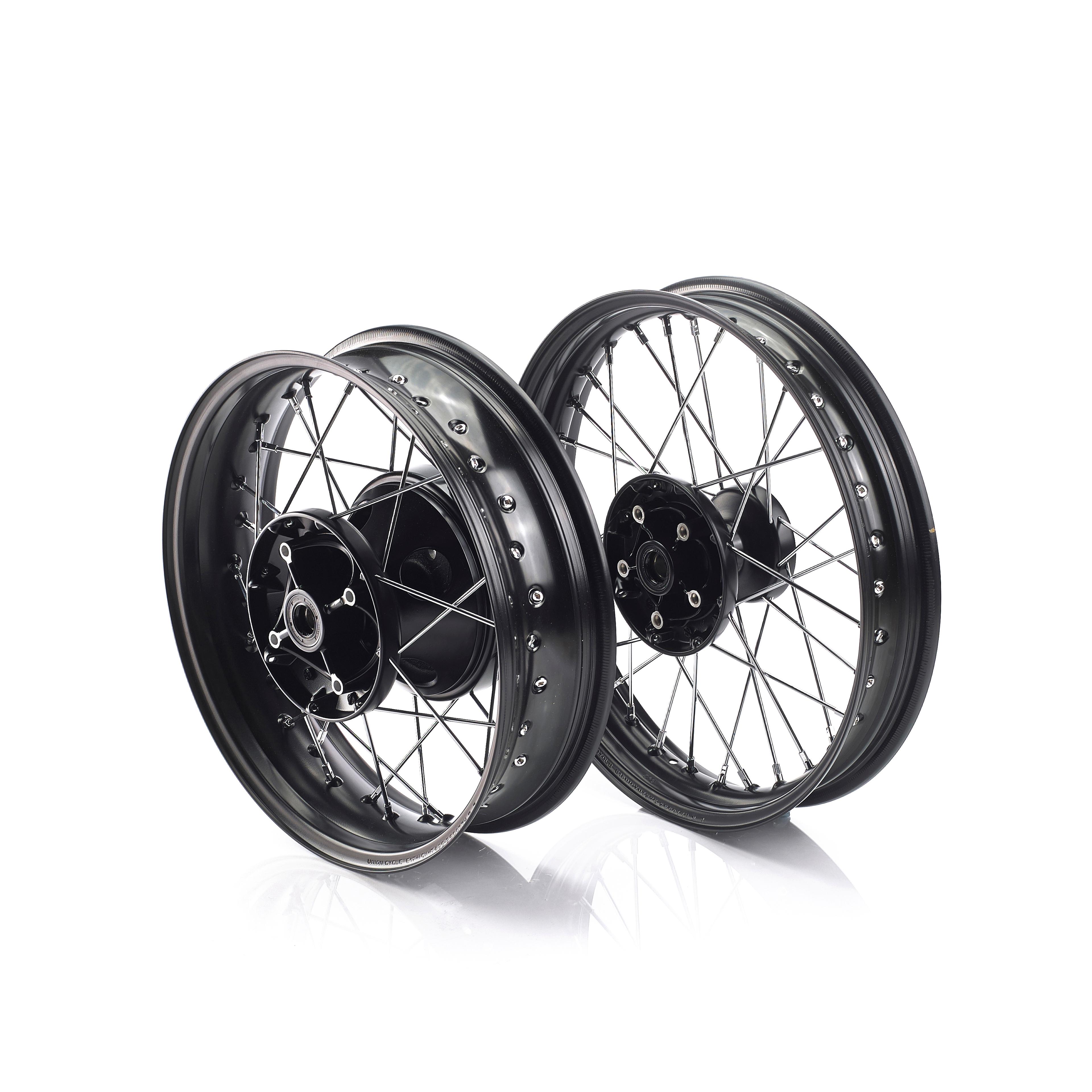Black Wheels image 1